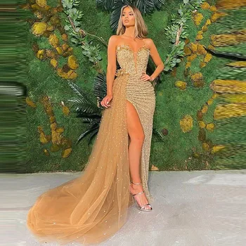 2023 Luxusní Zlaté Šampaňské Dlouhé Večerní Šaty Připojitelné Overskirt Zlatíčko Korálky Boční Štěrbinou Plesové Šaty Příležitosti Šaty