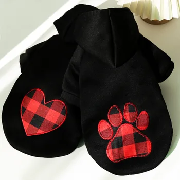 Pes, kočka Zimní mikina Černé super bunda Červená kostkovaná láska pet svetr štěně, kotě velký pes teplý kabát pet roztomilé oblečení