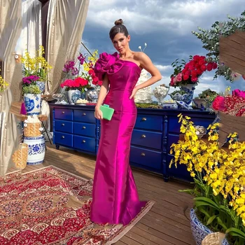 VENUŠE Fushcia Hedvábný Satén Mořská panna Dlouhé Večerní Šaty Ručně vyráběné Květiny Rameno Moderní Dubaj Ženy Párty Formální Plesové Šaty